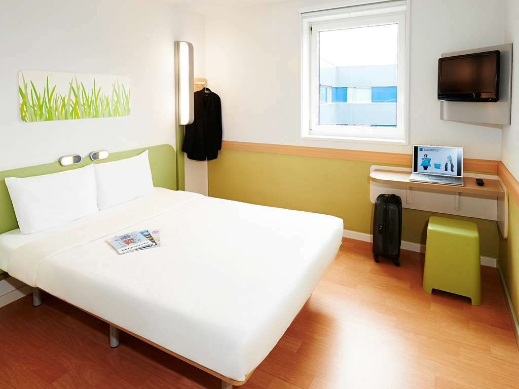 Ibis Budget Brignoles Provence חדר תמונה